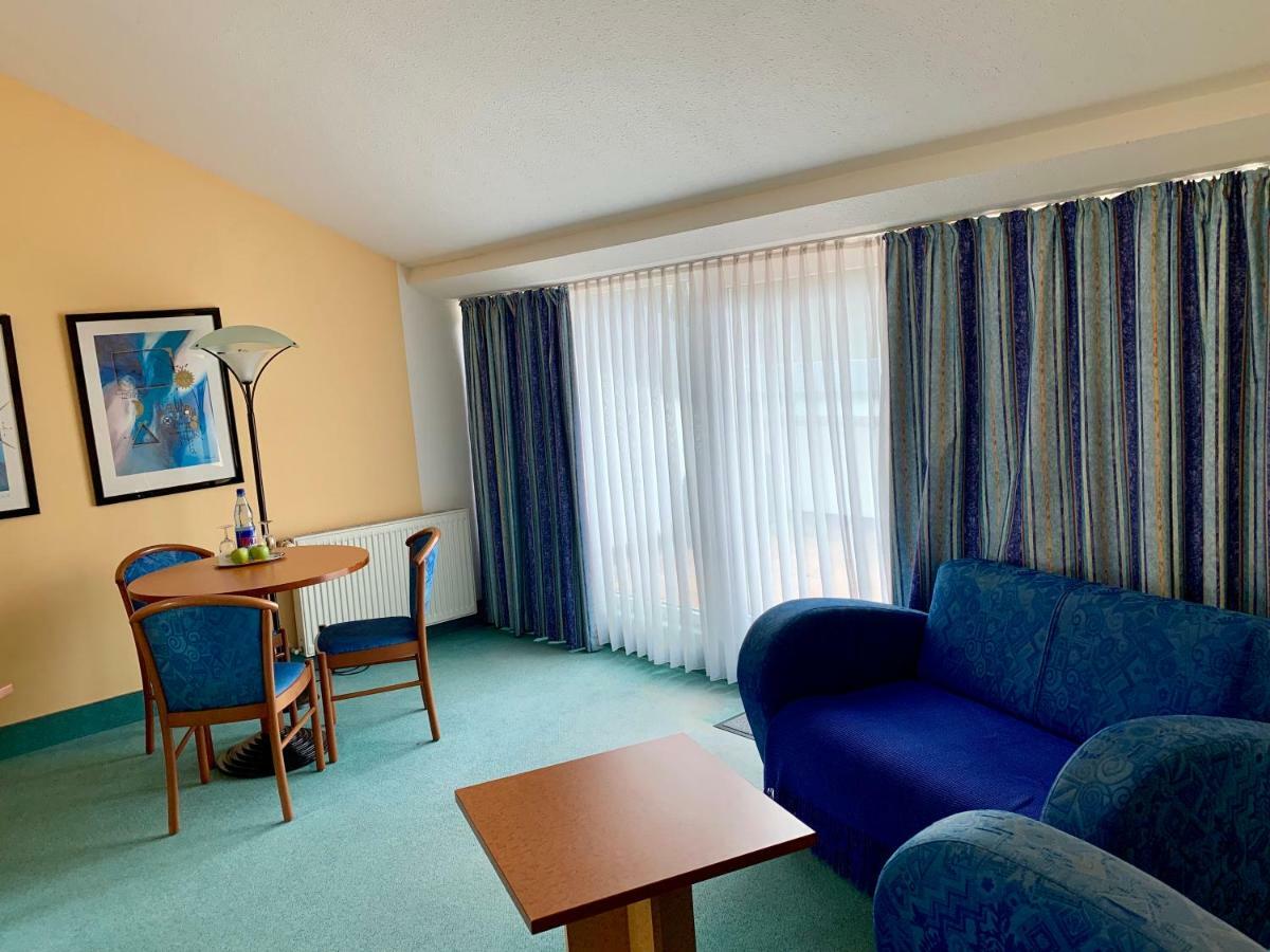 Hotel Quellenpark บัดเอลสเตอร์ ภายนอก รูปภาพ